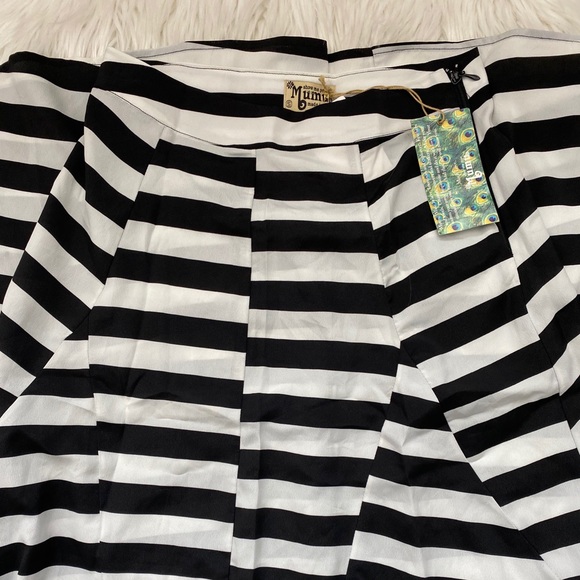 NWT Show Me Your Mumu Striped Maxi Skirt - Picture 4 of 4